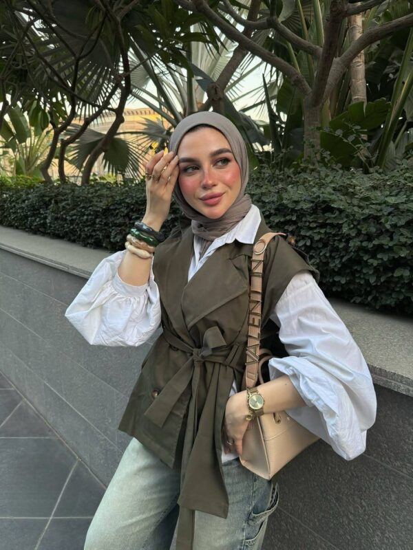 Sleeveless Trench Coat