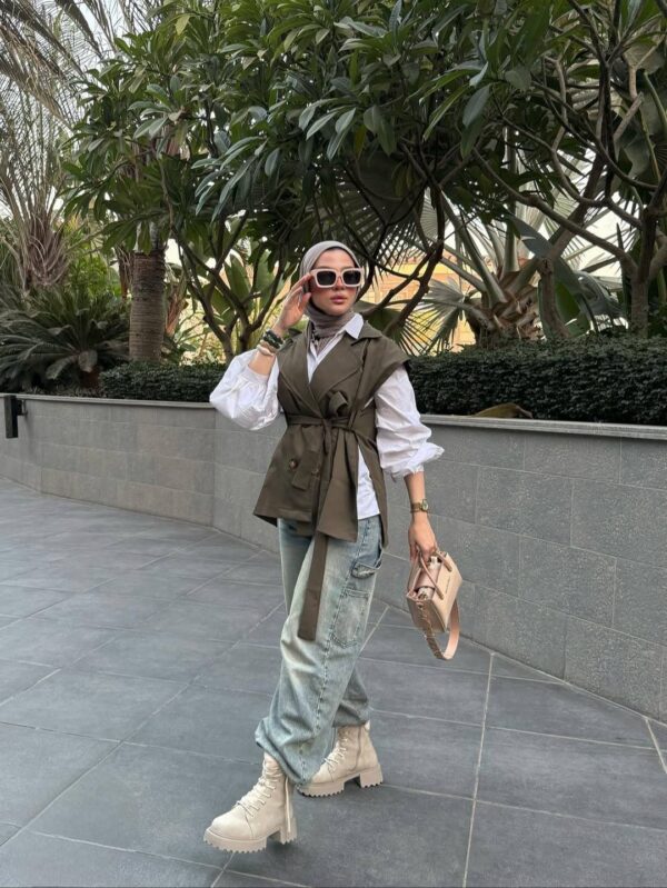 Sleeveless Trench Coat