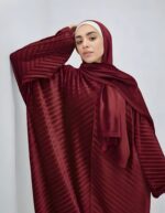 Velvet Isdal - Burgundy