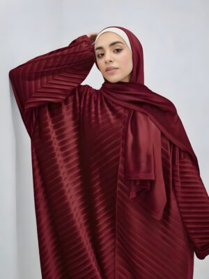 Velvet Isdal - Burgundy