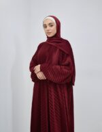 Velvet Isdal - Burgundy