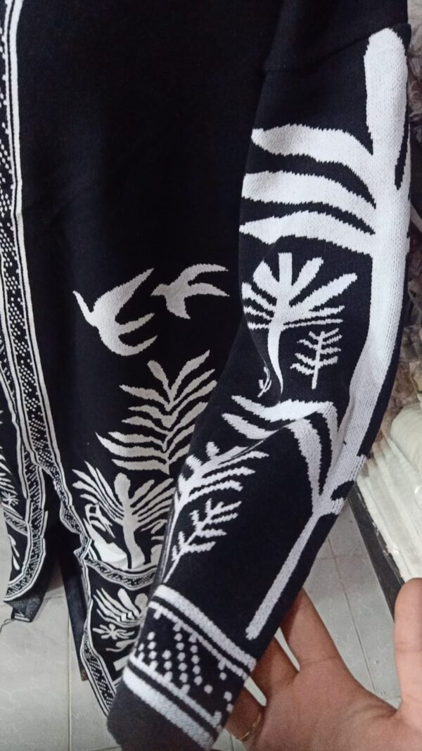 "Jacquard" Wool Cardigan.