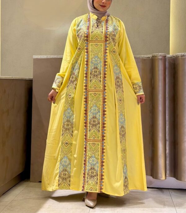 "سُلطانة" Abaya