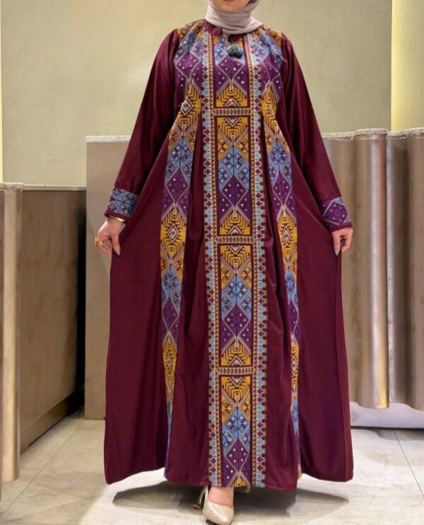 "سُلطانة" Abaya
