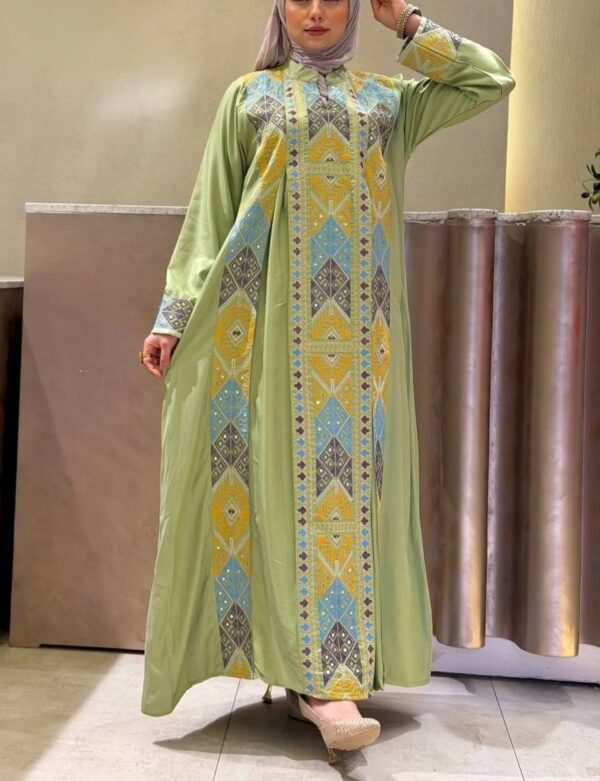 "سُلطانة" Abaya